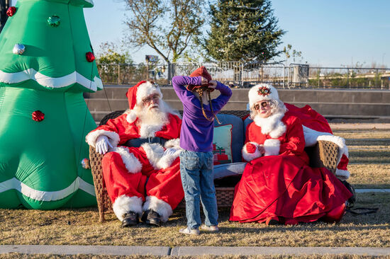 View Photos with Santa in new tab