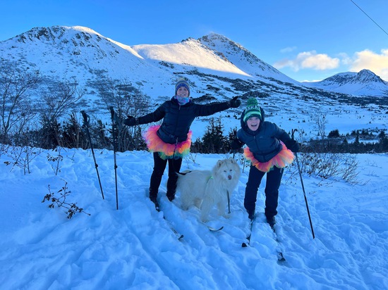 View photos in new tab