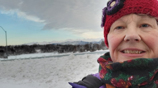 View photos in new tab