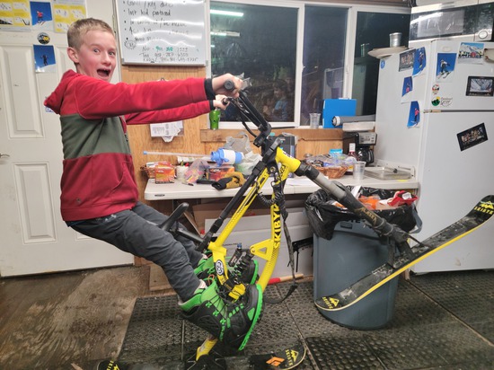 View photos in new tab