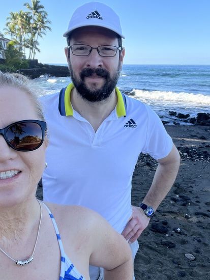 View photos in new tab