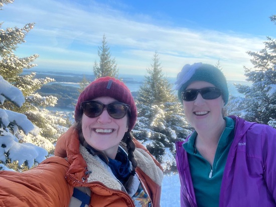 View photos in new tab