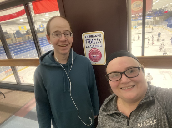 View photos in new tab