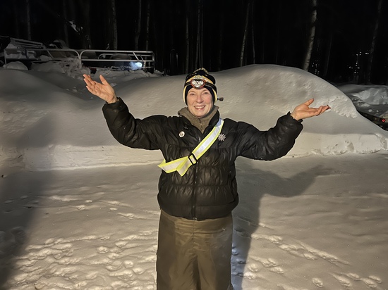 View photos in new tab