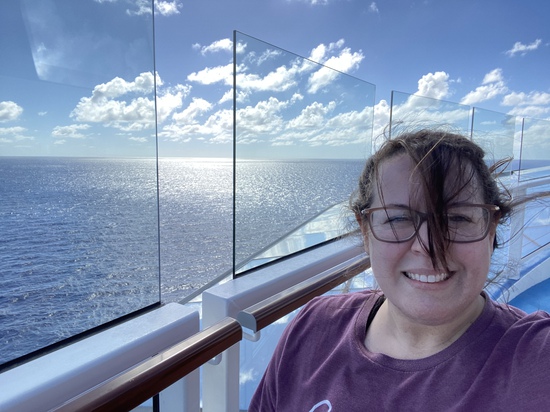 View photos in new tab