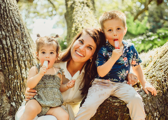 View photos in new tab