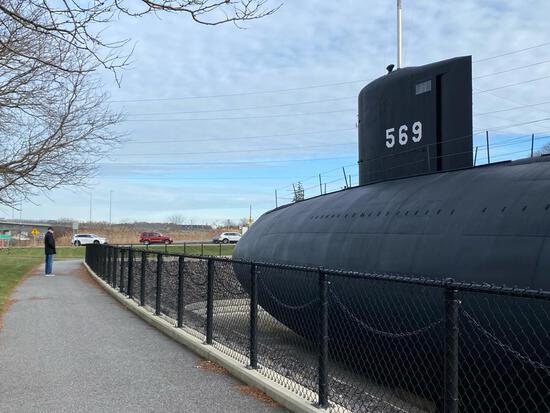 View photos in new tab