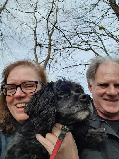 View photos in new tab