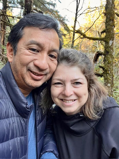 View photos in new tab