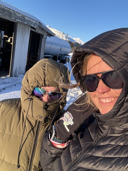 View photos in new tab