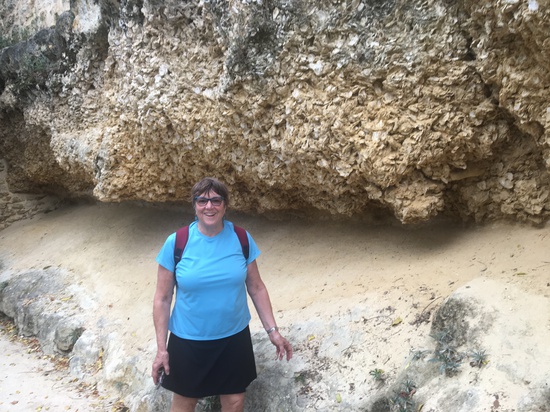 View photos in new tab