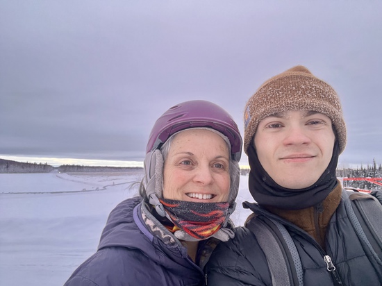 View photos in new tab