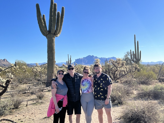 View photos in new tab