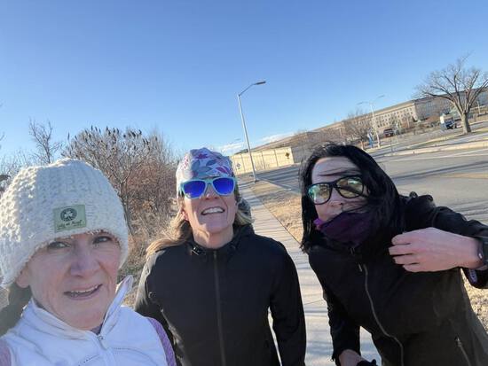 View photos in new tab