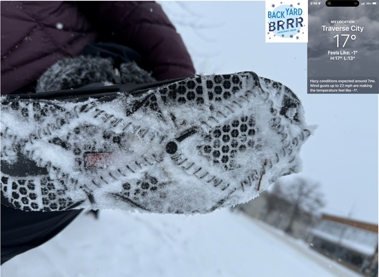 View photos in new tab