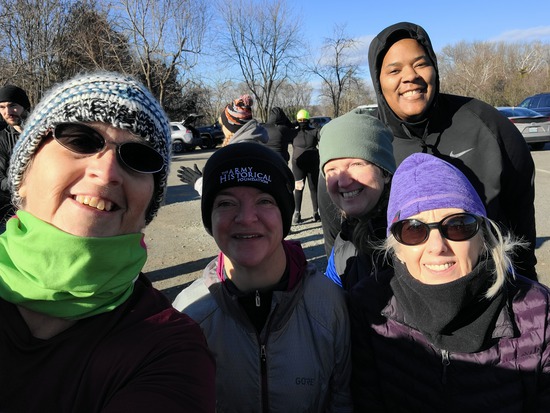 View photos in new tab