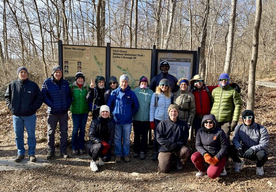 View photos in new tab