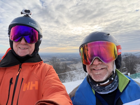 View photos in new tab