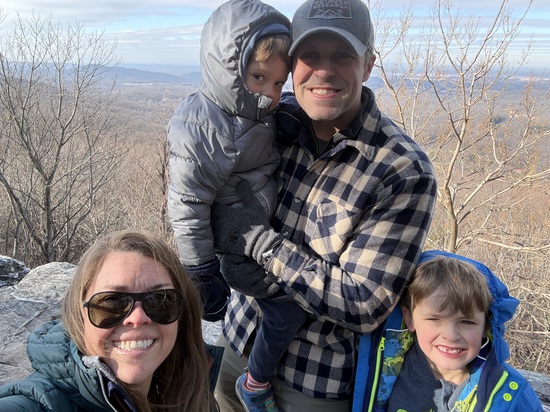 View photos in new tab