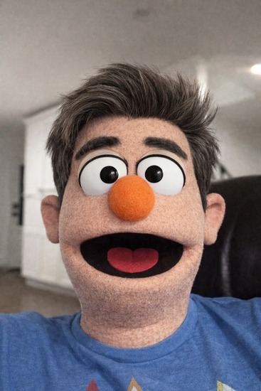 View photos in new tab