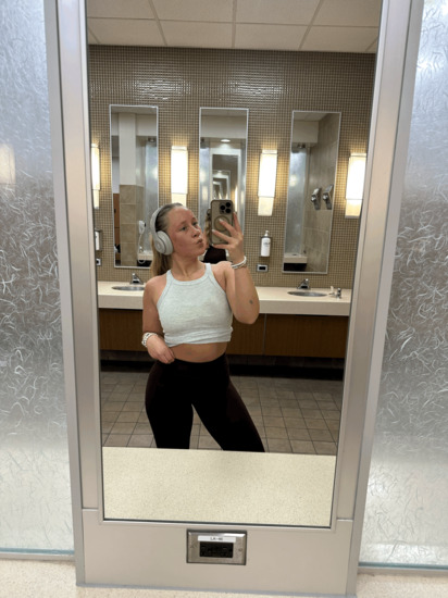 View photos in new tab