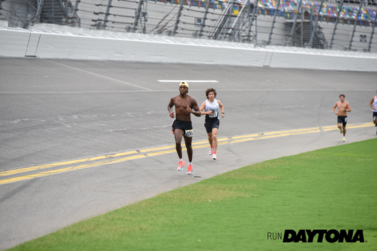 View Run Daytona 5K - Runners on Course in new tab
