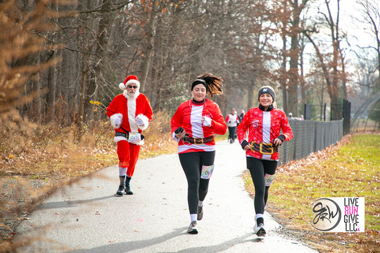 View 2025 Cranford Santa Run in new tab