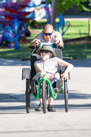 View Race Day Photos in new tab