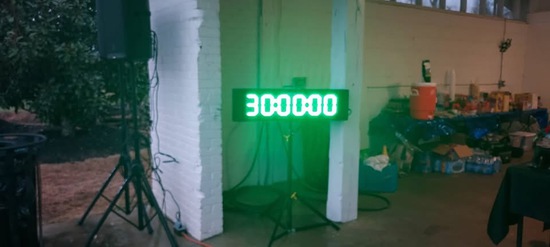 View Random pics in new tab