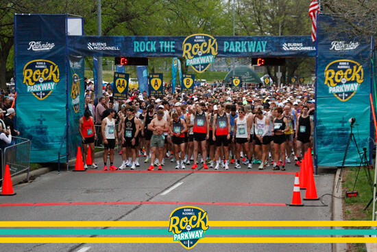 View Half Marathon Start Line in new tab