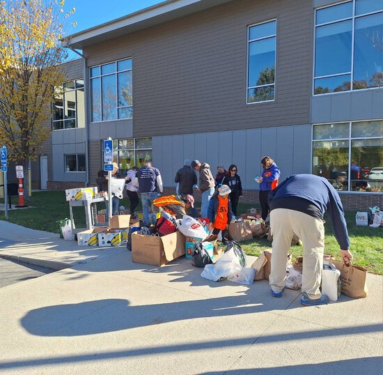 View 2025 Pack the Pantry 5K in new tab
