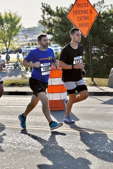 View Los Runners in new tab