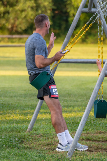 View Pre-race/candids in new tab