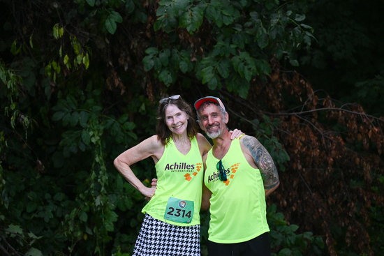 View 5 Mile (Photos by Elizabeth Encarnacion) in new tab