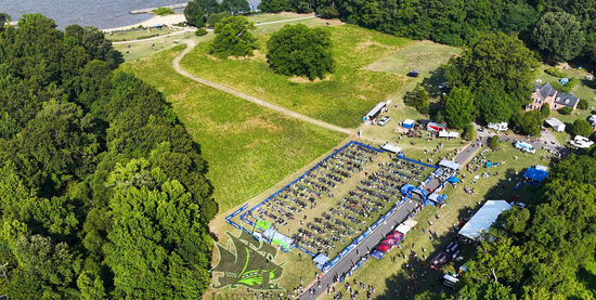View Jamestown Race Photos in new tab