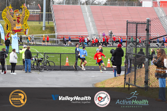 View 2025 Thanksgiving Day 5K Race Photos in new tab