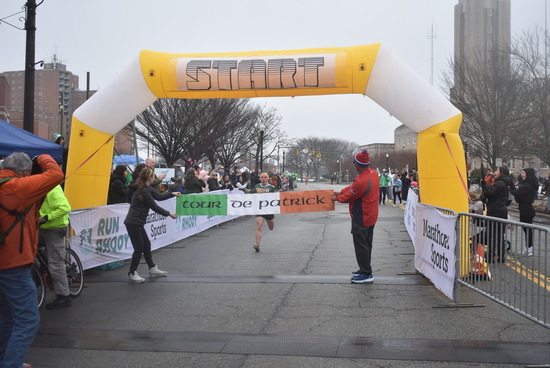 View Finish Line in new tab