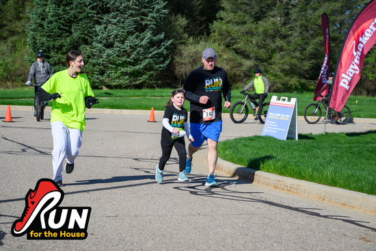 View Kids One-Mile Fun Run in new tab