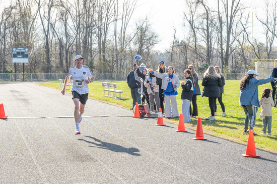 View Andrew Wilds Finish Line in new tab