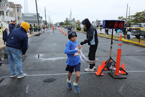 View 1 MILE FINISH in new tab