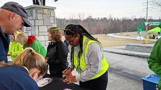 View Finish Line in new tab