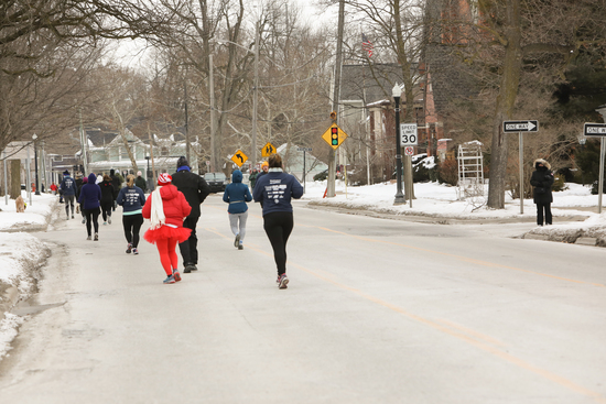 View 5K Mid Race in new tab