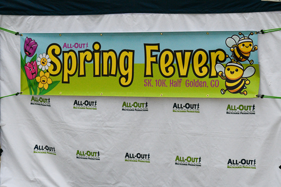 View Venue & candids & awards in new tab