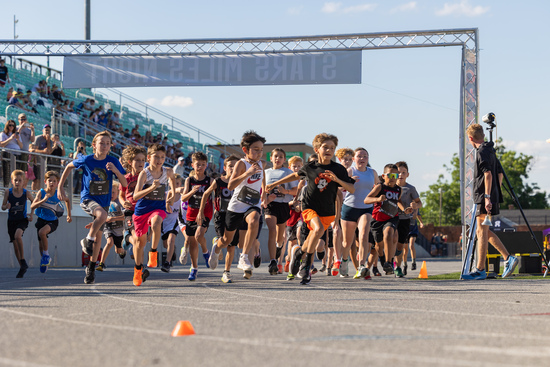 View BE BOLD. RUNNING ELEMENTARY 800M in new tab