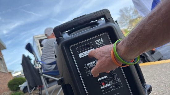 View Finish Line in new tab