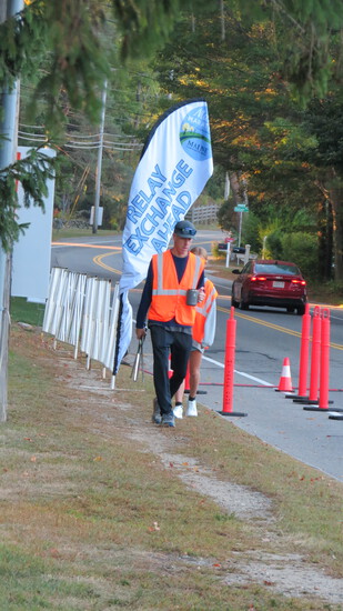 View Half Marathon and Full Marathon mile 6; Beginning of Leg 2 of Marathon Relay in new tab
