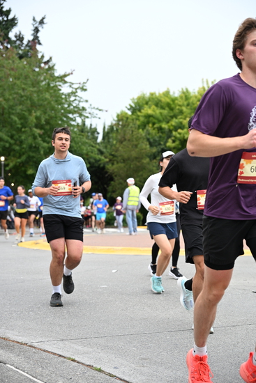 race_147339_335324_e94eebdb-394e-4716-8158-a1d5baff2e03.jpg