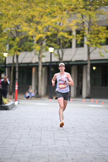 race_147339_335325_9404f99f-4c95-47f0-bf6d-322bf0485031.jpg