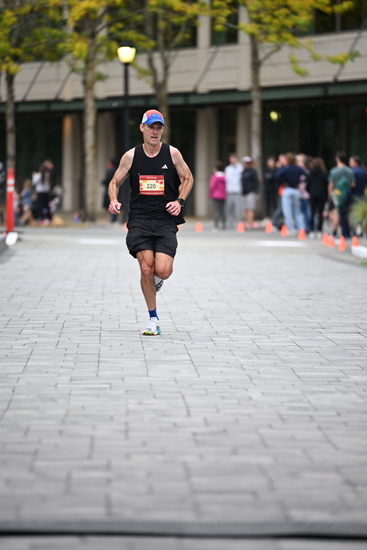 race_147339_335325_94097d71-9e48-4ad7-b425-60ea8f6f063e.jpg