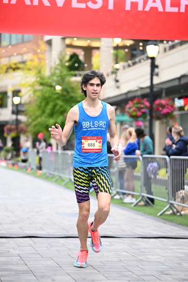 race_147339_335325_9410f669-6d32-4b22-ab45-001edef69add.jpg